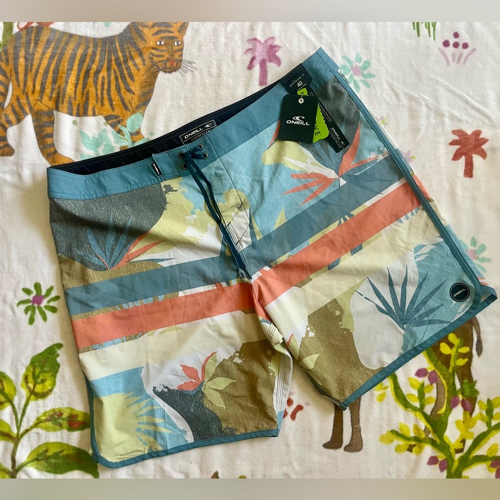 O’NEILL - Hyperfreak Board Short (Rare)- NWT